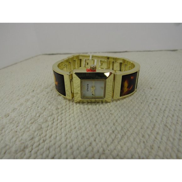 NWOT   CHICO’S FAUX-TORTOISE STRAP WATCH - Picture 9 of 11